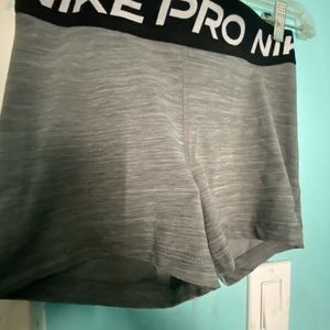 has never been worn
